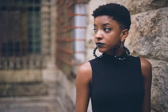 10 Conseils Pour Créer un Look Équilibré et Élegant