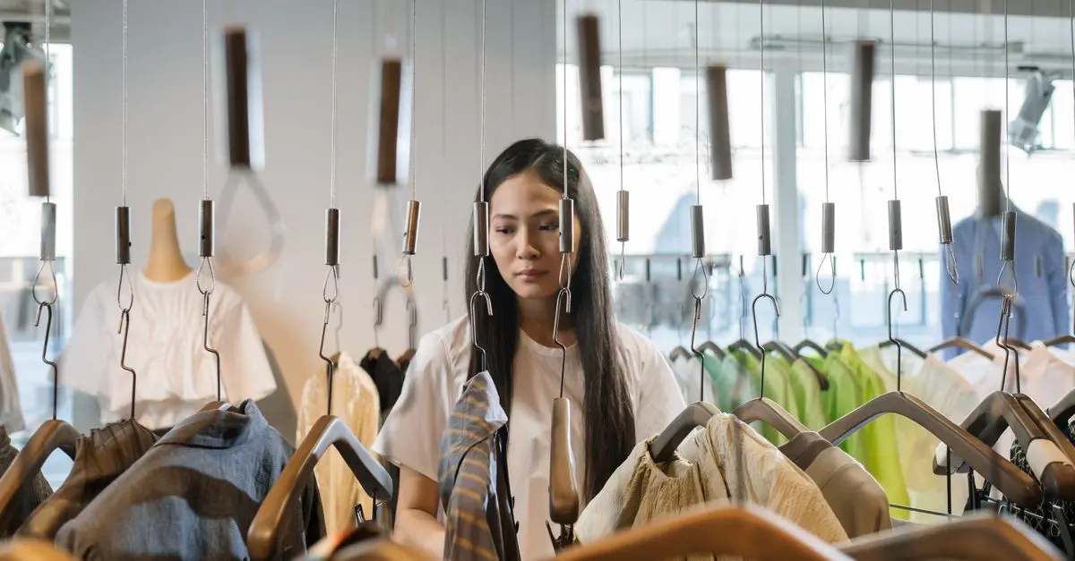 5 astuces pour choisir des vêtements qui vous font confiance